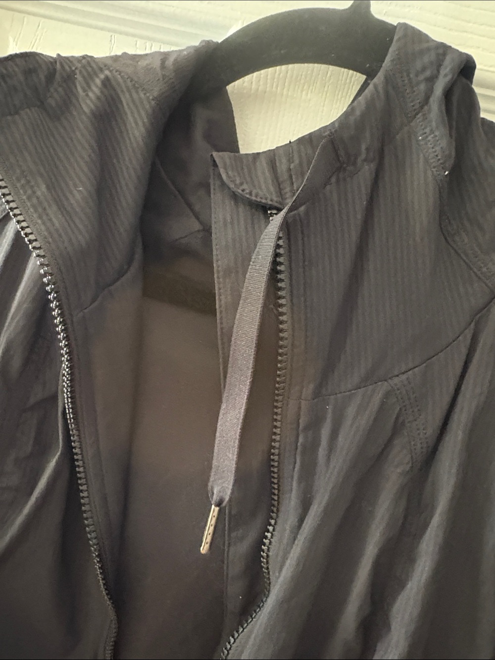 lululemon athletica Black Hooded Zip Jacket - Picture 3 of 4